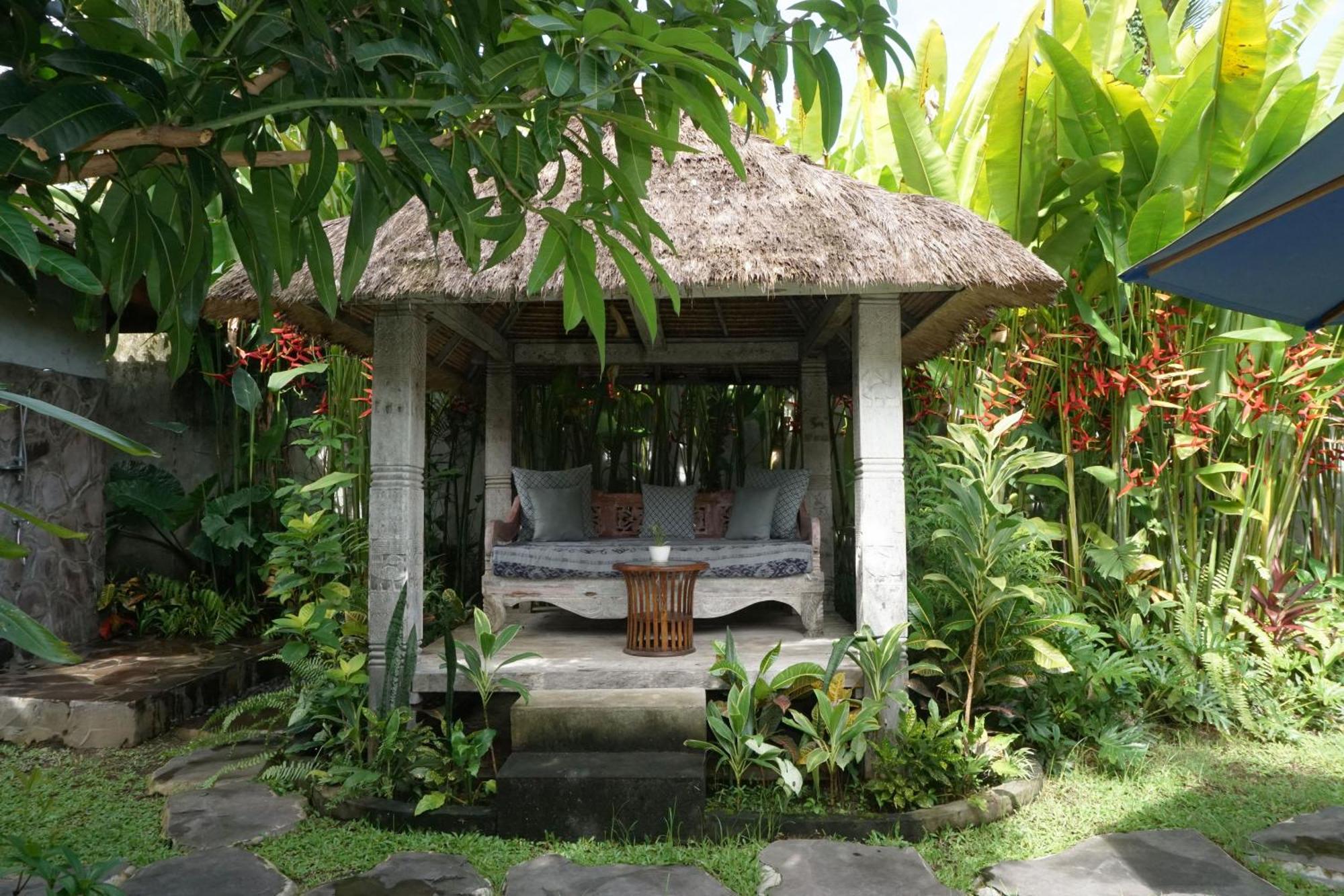 Villa Heliconia Ubud Exterior foto